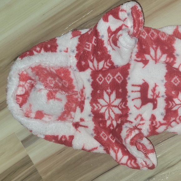 Red & White Furry Dog 🐕 Romper - Picture 8 of 10